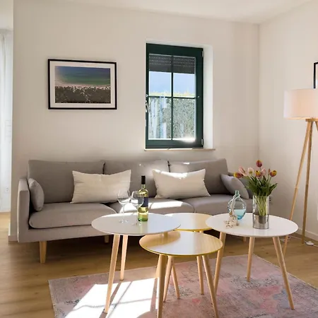 Haus Am Kleinen Hafen No 1 *