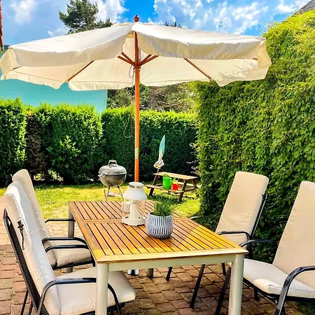 Haus Am Kleinen Hafen No 1 博恩