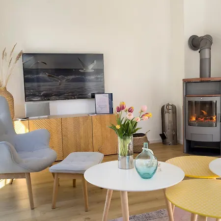 Haus Am Kleinen Hafen No 1 *