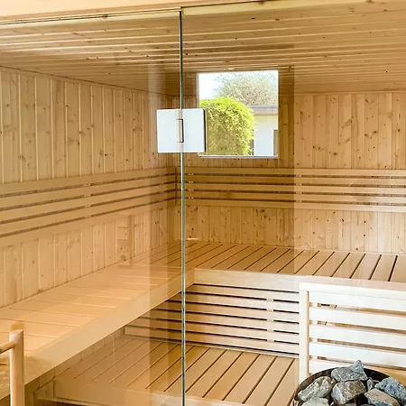 Haus Am Kleinen Hafen No 1 * 博恩